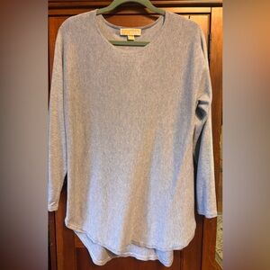 MICHAEL Michael Kors Gray Knit Top with Silver Accent size Medium